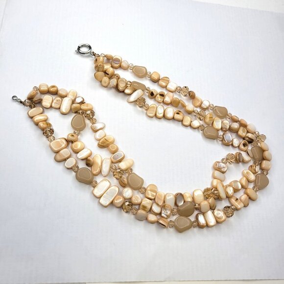 Brown Shell Bead Necklace Shell Bead Chips Three Strand Bib Necklace - Picture 4 of 10